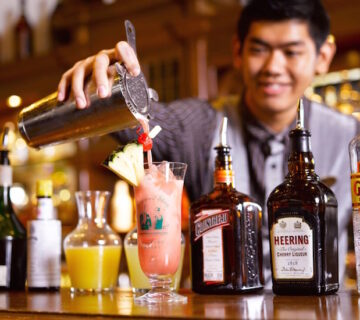 jenis minuman bar hotel