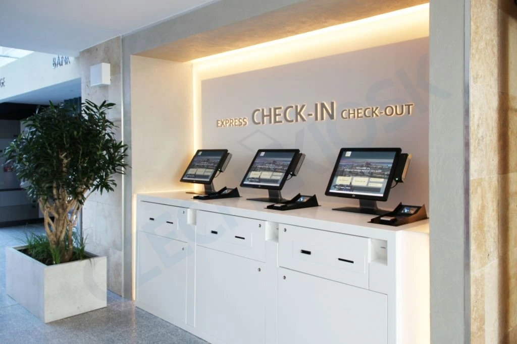 self check-in hotel AI