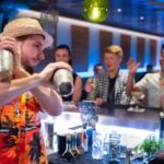 bartender kapal pesiar
